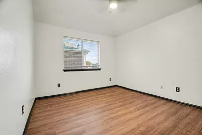 8114 Freeman Drive, Rowlett, TX 75089 - Photo 13