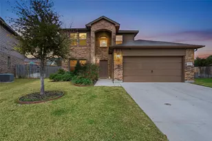 1401 Briarwood Dr, Azle, TX 76020 - Photo 1