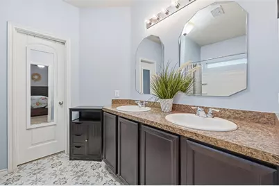 1401 Briarwood Drive, Azle, TX 76020 - Photo 17