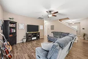 1401 Briarwood Dr, Azle, TX 76020 - Photo 11