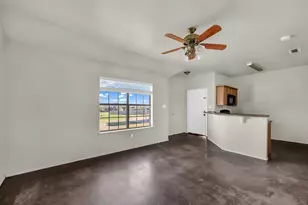 141 Lindas Creek Ln, Weatherford, TX 76088 - Photo 9