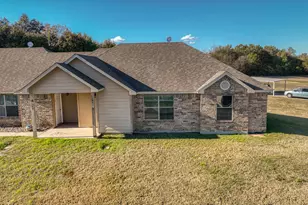 141 Lindas Creek Ln, Weatherford, TX 76088 - Photo 5