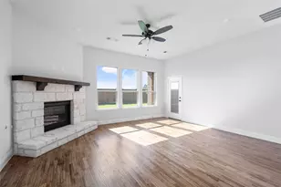 613 Brazos Dr, Van Alstyne, TX 75495 - Photo 13