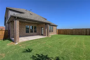 613 Brazos Dr, Van Alstyne, TX 75495 - Photo 5