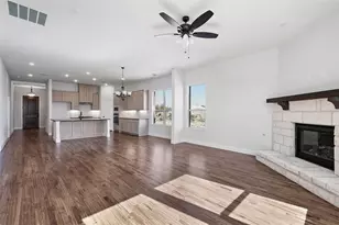 613 Brazos Dr, Van Alstyne, TX 75495 - Photo 3