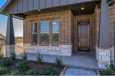 613 Brazos Drive, Van Alstyne, TX 75495 - Photo 9