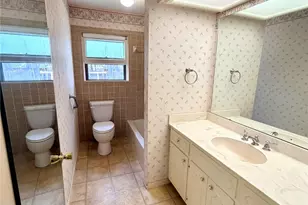 1611 Live Oak St, Goldthwaite, TX 76844 - Photo 15