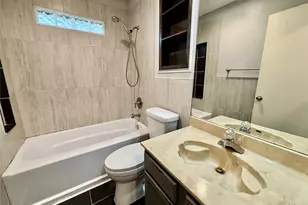 319 Iberis Dr, Arlington, TX 76018 - Photo 13