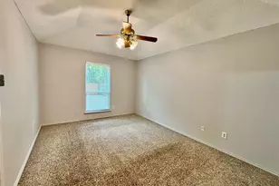 319 Iberis Dr, Arlington, TX 76018 - Photo 7