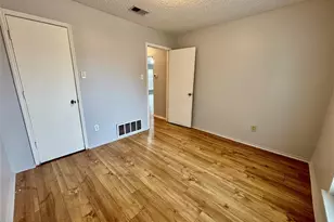 319 Iberis Dr, Arlington, TX 76018 - Photo 15