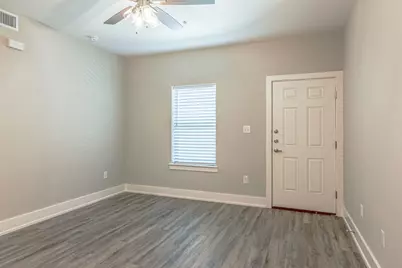 115 W Jones #201, Krum, TX 76249 - Photo 3
