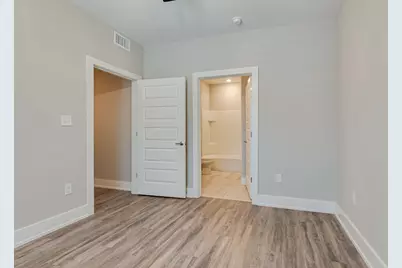 115 W Jones #201, Krum, TX 76249 - Photo 13