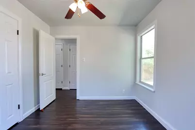 2222 Houston Street, Grand Prairie, TX 75050 - Photo 17