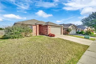 3201 Sadie Trail, Fort Worth, TX 76137 - Photo 3