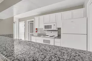 1437 Brook Meadow Cir, Lancaster, TX 75134 - Photo 15