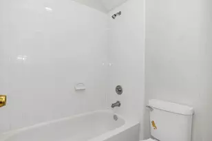 1437 Brook Meadow Cir, Lancaster, TX 75134 - Photo 19