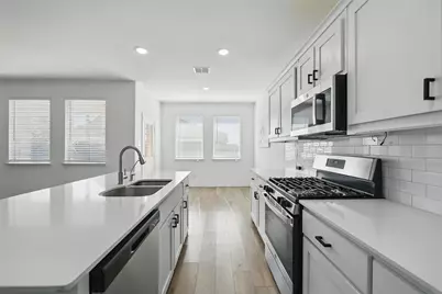 613 Chip Street, Little Elm, TX 75068 - Photo 7