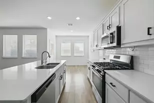 613 Chip St, Little Elm, TX 75068 - Photo 7