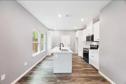 1615 E Hattie Street, Fort Worth, TX 76104 - Photo 9