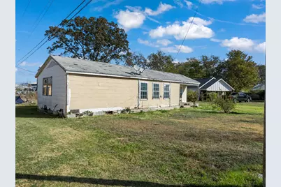 218 N Preston Street, Whitney, TX 76692 - Photo 1