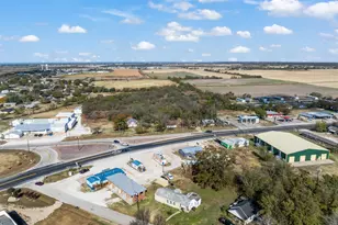 218 N Preston St, Whitney, TX 76692 - Photo 9