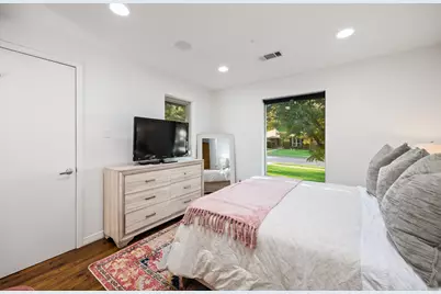 7036 Wakefield Street, Dallas, TX 75231 - Photo 23