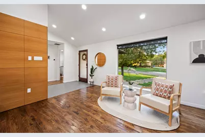 7036 Wakefield Street, Dallas, TX 75231 - Photo 9