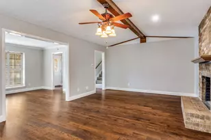 411 Washington Dr, Arlington, TX 76011 - Photo 5