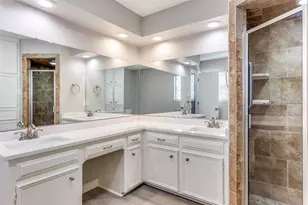 411 Washington Dr, Arlington, TX 76011 - Photo 15