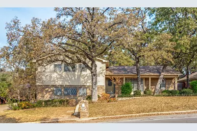 411 Washington Drive, Arlington, TX 76011 - Photo 1