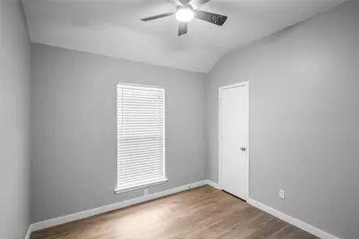 5711 Congressional Drive, Arlington, TX 76018 - Photo 15