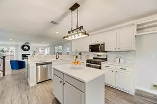 3824 Parkmont Dr, Plano, TX 75023 - Photo 9