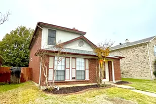 2919 Sunset Point Ln, Carrollton, TX 75007 - Photo 3