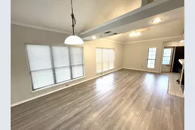 2919 Sunset Point Lane, Carrollton, TX 75007 - Photo 5