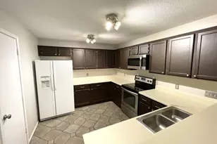 2919 Sunset Point Ln, Carrollton, TX 75007 - Photo 11