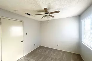 2919 Sunset Point Ln, Carrollton, TX 75007 - Photo 17