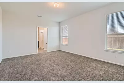 8616 Caldera Lane, Fort Worth, TX 76131 - Photo 5