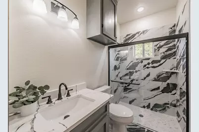 2515 Coyote Trail, Granbury, TX 76048 - Photo 19