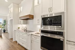 2168 Middlewood Cir, Granbury, TX 76049 - Photo 15