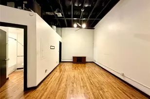 2007 S Ervay St, Dallas, TX 75215 - Photo 5