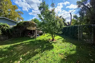 140 Meadowbrook St, Robinson, TX 76706 - Photo 35