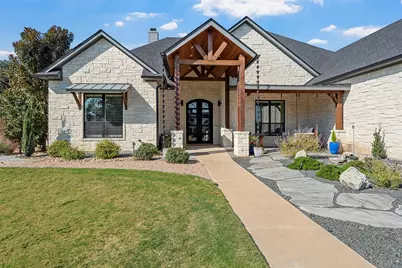 7031 Bannister Street, McGregor, TX 76657 - Photo 3