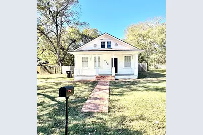 510 S 10th Avenue, Teague, TX 75860 - Photo 1