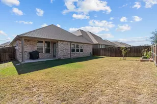 1048 Pinnacle Breeze Dr, Fort Worth, TX 76052 - Photo 35