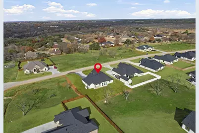 2152 Middlewood Circle, Granbury, TX 76049 - Photo 39