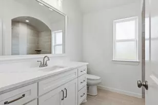 2152 Middlewood Cir, Granbury, TX 76049 - Photo 23