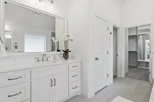 2152 Middlewood Cir, Granbury, TX 76049 - Photo 29