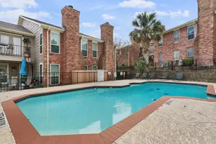 7510 Holly Hill Dr, Dallas, TX 75231 - Photo 23