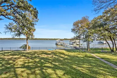 916 Kimbrough Road, Azle, TX 76020 - Photo 1