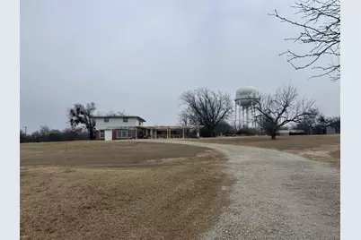 1115 W Belknap, Jacksboro, TX 76458 - Photo 5